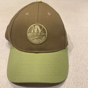 NY Islanders hockey team promotional baseball hat